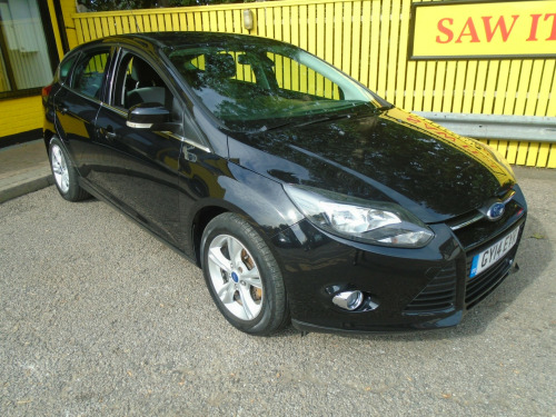 Ford Focus  1.0T EcoBoost Zetec Hatchback 5dr Petrol Manual Euro 5 (s/s) (100 ps)