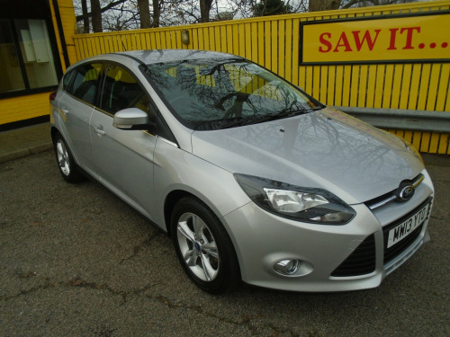 Ford Focus  1.0T EcoBoost Zetec Hatchback 5dr Petrol Manual Euro 5 (s/s) (100 ps) 