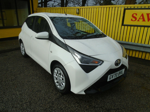 Toyota AYGO  1.0 VVT-i x-play Hatchback 5dr Petrol Manual Euro 6 (Safety Sense) (71 ps) 