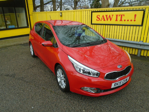 Kia ceed  1.6 CRDi EcoDynamics 3 Hatchback 5dr Diesel Manual Euro 5 (s/s) (126 bhp) 