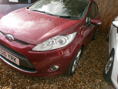 Ford Fiesta  1.6 Titanium 5dr