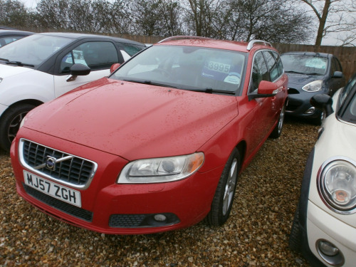 Volvo V70  2.5T SE Lux 5dr