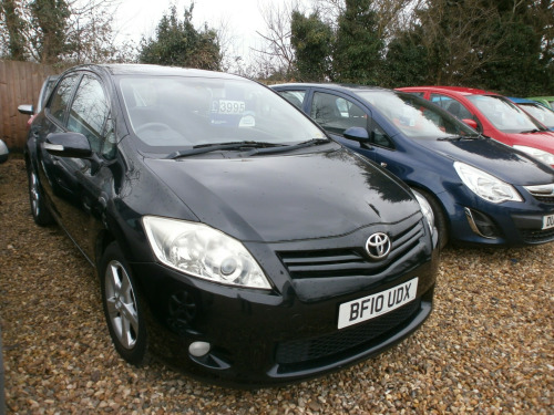 Toyota Auris  1.6 V-Matic TR 5dr