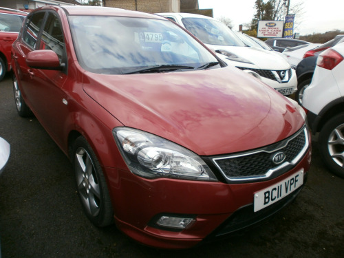 Kia ceed  1.6 CRDi 3 5dr Auto