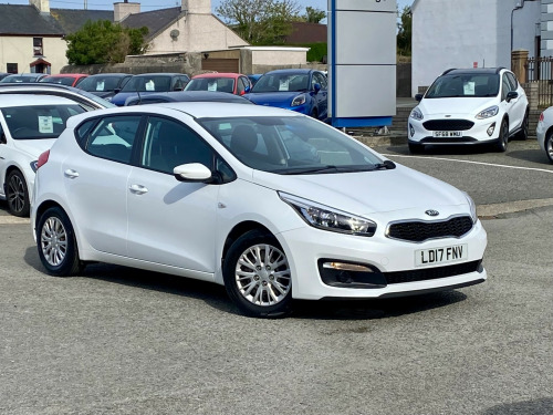 Kia ceed 1.4 CRDi 1 5dr