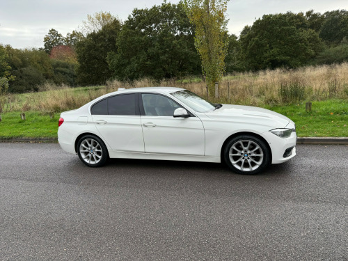 BMW 3 Series 320 320D LUXURY 4-Door