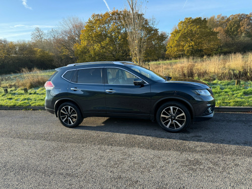 Nissan X-Trail  1.6 DCI TEKNA 5-Door