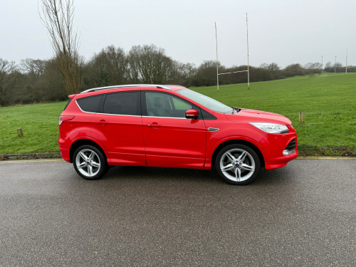 Ford Kuga  2.0 TDCI TITANIUM X SPORT (MANUAL)