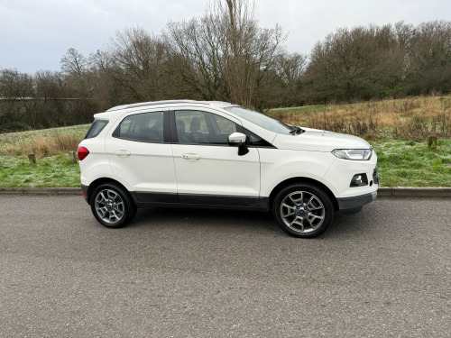 Ford EcoSport  1.5 TDCI TITANIUM (MANUAL)