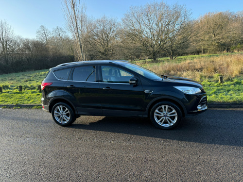 Ford Kuga  2.0 TDCI TITANIUM X SPORT (MANUAL)