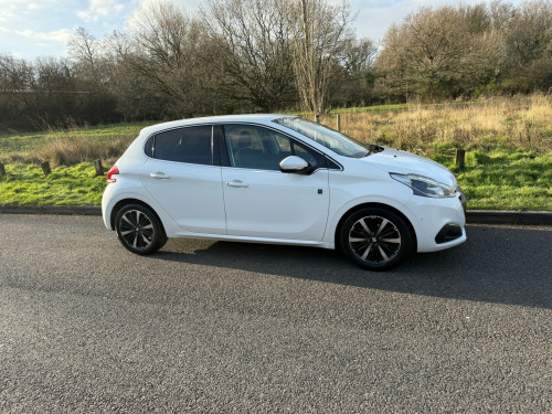 Peugeot 208  1.2 TECH EDITION 5-Door