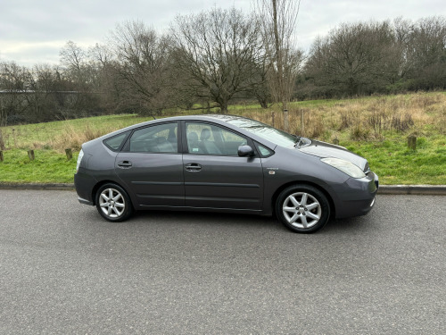 Toyota Prius  T SPIRIT VVT-I 5-Door