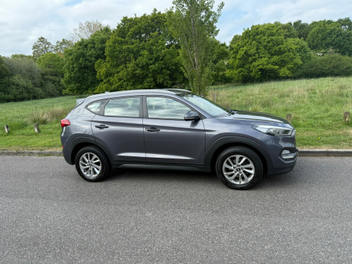Hyundai Tucson  1.7 CRDI SE NAV BLUE DRIVE 5-Door