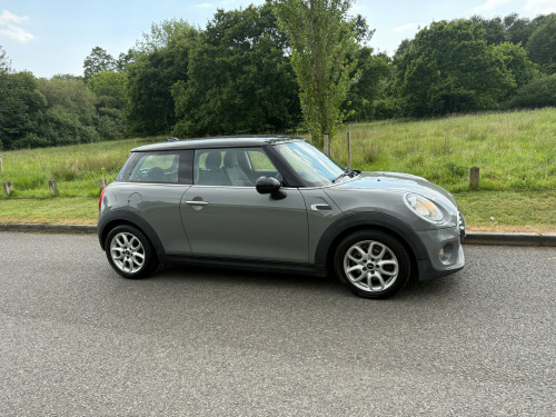 MINI Cooper  1.5 COOPER 3-Door