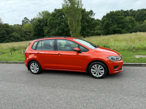 Volkswagen Golf SV  1.6 TDI SE 5-Door