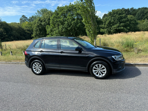 Volkswagen Tiguan  2.0 TDI BMT S 4MOTION DSG 5-Door