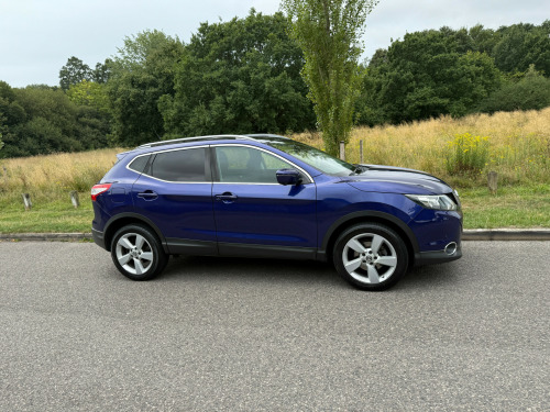 Nissan Qashqai  1.5 DCI N-TEC+ 5-Door