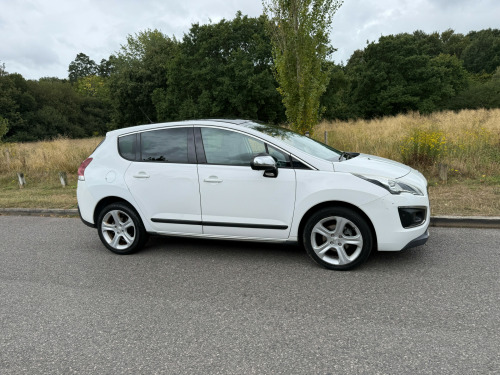 Peugeot 3008 Crossover  1.6 E-HDI ALLURE 5-Door