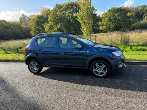 Dacia Sandero Stepway  0.9 TCe Comfort Hatchback 5dr Petrol Manual Euro 6 (s/s) (90 ps)