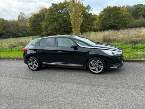 DS DS 5  2.0 BlueHDi Prestige Hatchback 5dr Diesel Manual Euro 6 (s/s) (150 ps)