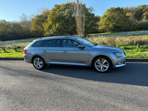 Skoda Superb  2.0 TDI SE L Executive DSG Euro 6 5dr