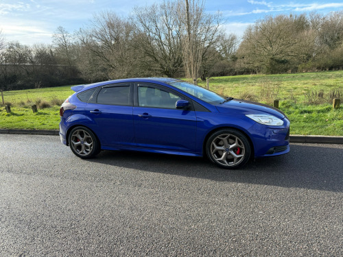 Ford Focus  2.0T EcoBoost ST-3 5dr 