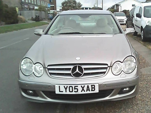 Mercedes-Benz CLK CLK350 3.5 CLK350 Elegance Coupe 2dr Petrol 7G-Tronic (237 g/km, 272 bhp)