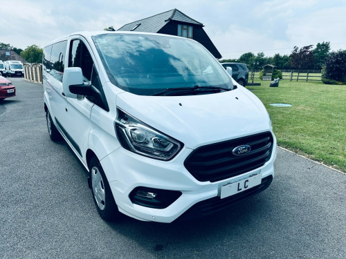 Ford Transit Custom  320 TREND ECOBLUE  L2 9 SEAT