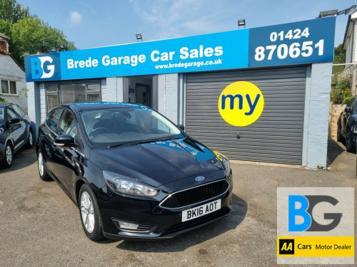 Ford Focus  1.0T EcoBoost Zetec Hatchback 5dr Petrol Manual Euro 6 (s/s) (100 ps)