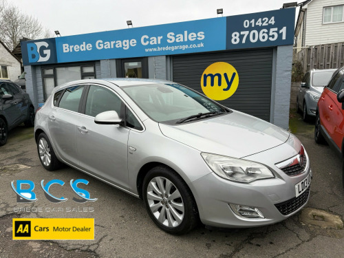 Vauxhall Astra  1.6 16v SE Hatchback 5dr Petrol Auto Euro 5 (115 ps) 