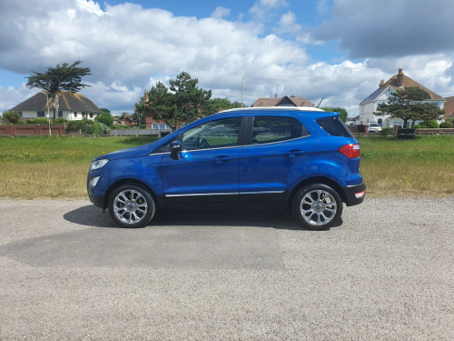 Ford EcoSport  TITANIUM 5-Door Petrol