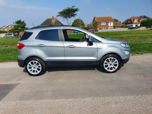 Ford EcoSport  TITANIUM ( with X PACK ) . 5-Door Petrol