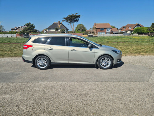 Ford Focus  ZETEC EDITION 5-Door ESTATE Petrol