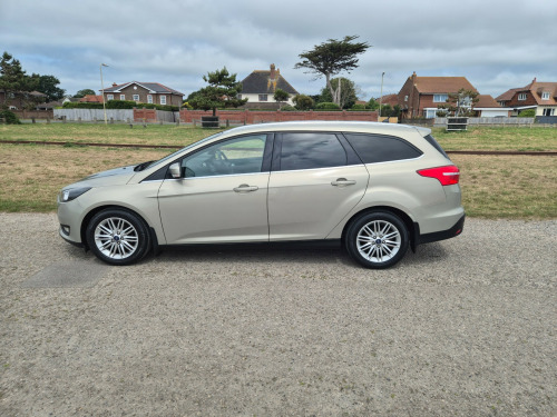 Ford Focus  ZETEC EDITION 5-Door ESTATE Petrol