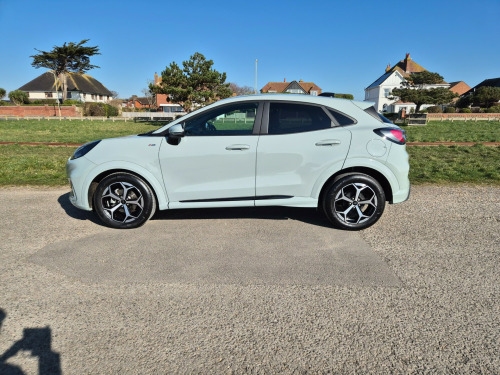 Ford Puma  ST-LINE mHEV (mild HYBRID ) Petrol 5 Door