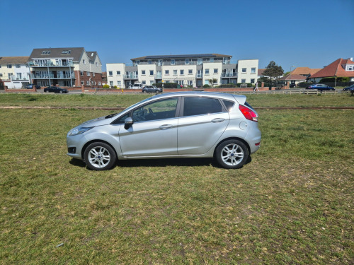 Ford Fiesta  ZETEC 1.2 Petrol 5 Door