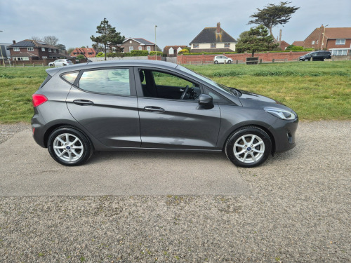 Ford Fiesta ZETEC 5-Door Petrol