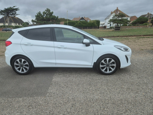 Ford Fiesta  TREND . AUTOMATIC .  5 Door  Petrol