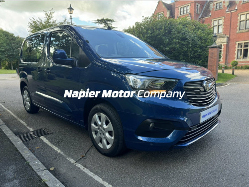 Vauxhall Combo  1.5 Turbo D BlueInjection Energy MPV 5dr Diesel Manual Euro 6 (s/s) (130 ps