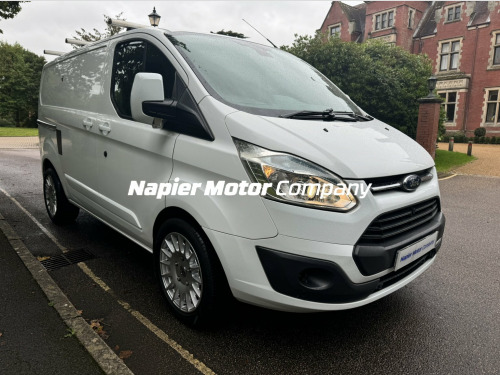 Ford Transit Custom  2.2 TDCi 290 Limited Panel Van 5dr Diesel Manual L2 H1 (186 g/km, 123 bhp)