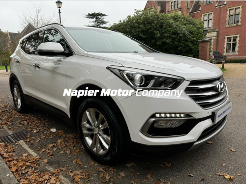 Hyundai Santa Fe  2.2 CRDi Blue Drive Premium SUV 5dr Diesel Manual 4WD Euro 6 (s/s) (7 Seat)