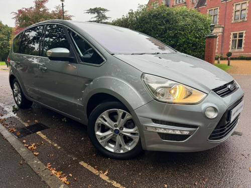Ford S-MAX  2.2 TDCi Titanium MPV 5dr Diesel Manual Euro 5 (200 ps)
