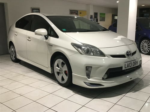 Toyota Prius  1.5 Saloon 4dr Petrol Hybrid CVT (120 g/km, 70 bhp)