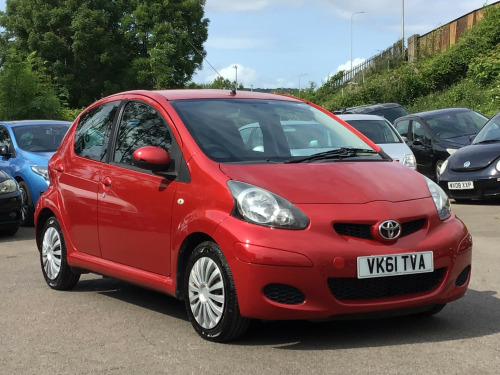 Toyota AYGO  1.0 VVT-i Ice Hatchback 5dr Petrol Manual Euro 5 (67 ps)