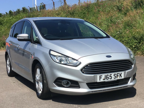 Ford S-MAX  2.0 TDCi Titanium MPV 5dr Diesel Powershift Euro 6 (s/s) (150 ps)