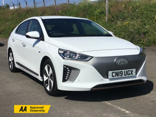 Hyundai IONIQ  28kWh Premium SE Hatchback 5dr Electric Auto (120 ps)