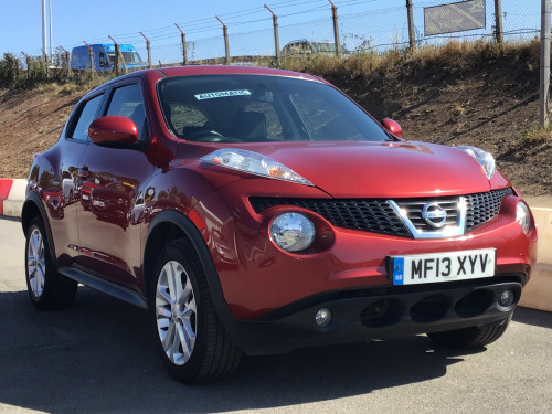 Nissan Juke  1.6 Acenta SUV 5dr Petrol CVT Euro 5 (117 ps)