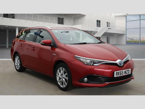 Toyota Auris  1.8 VVT-h Icon Touring Sports 5dr Petrol Hybrid CVT Euro 6 (s/s) (136 ps)