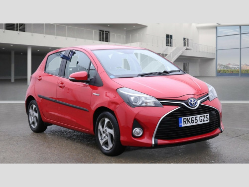 Toyota Yaris  1.5 VVT-h Icon Hatchback 5dr Petrol Hybrid E-CVT Euro 6 (101 ps) 