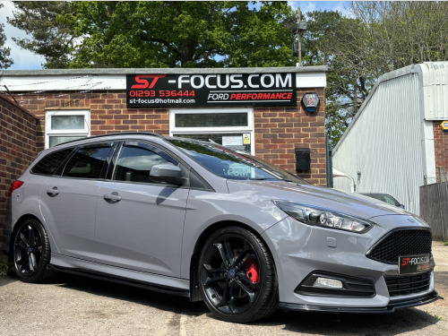 Ford Focus  2.0T EcoBoost ST-3 5dr RARE STEALTH ESTATE! STAGE 2, 290BHP! RAMAIR INTAKE!